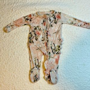 Original Posh Peanut Vintage Rose Footie